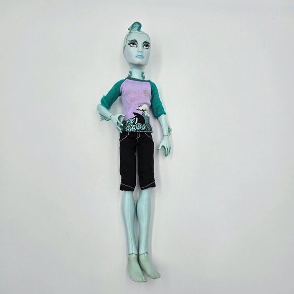 Monster High Gillington Gil Webber Mansters Male Doll Mattel 2011 Read - Picture 16 of 16